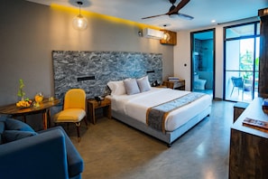 Phòng Deluxe | Màn/rèm cản sáng, phòng cách âm, bàn ủi/dụng cụ ủi quần áo 