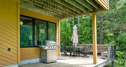 Trout Creek Resort/Golf/Pool/Hot tub/Sauna/Pet friendly