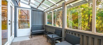 Dog Friendly & Luxury Suite