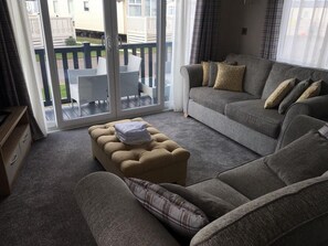 Chalet, Multiple Beds | Living room | 30-inch TV with cable channels - Prime Location 3-bed Chalet in Seal Bay, Selsey (Chichester)