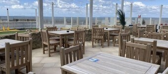 Prime Location 3-bed Chalet in Seal Bay, Selsey