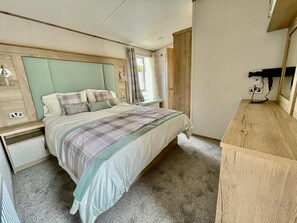Chalet, Multiple Beds | 2 bedrooms, iron/ironing board, travel crib, free WiFi - Prime Location 3-bed Chalet in Seal Bay, Selsey (Chichester)