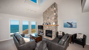 Smart TV, chimenea y reproductor de DVD