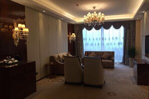 Room - Evergreen Tongjiang Hotel (Tongjiang)