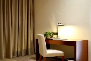 Room - Xiaodeyuan Tongjiang Hotel (Tongjiang)