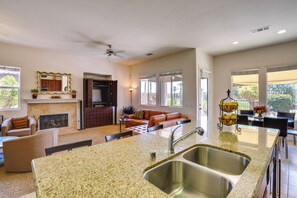 Interior - Mtn Views & Resort Perks: Palm Desert Escape! (Palm Desert)