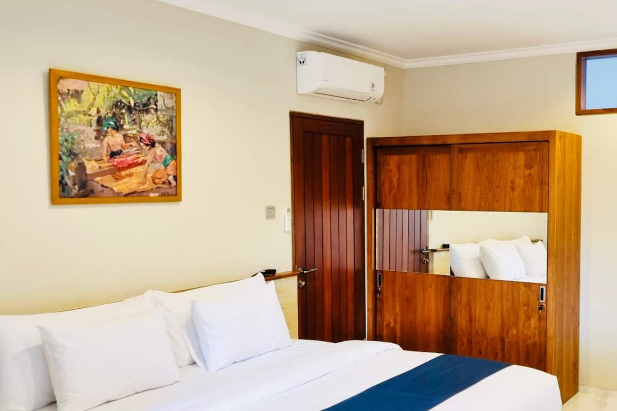 Deluxe Room | Premium bedding, memory foam beds, laptop workspace, blackout drapes