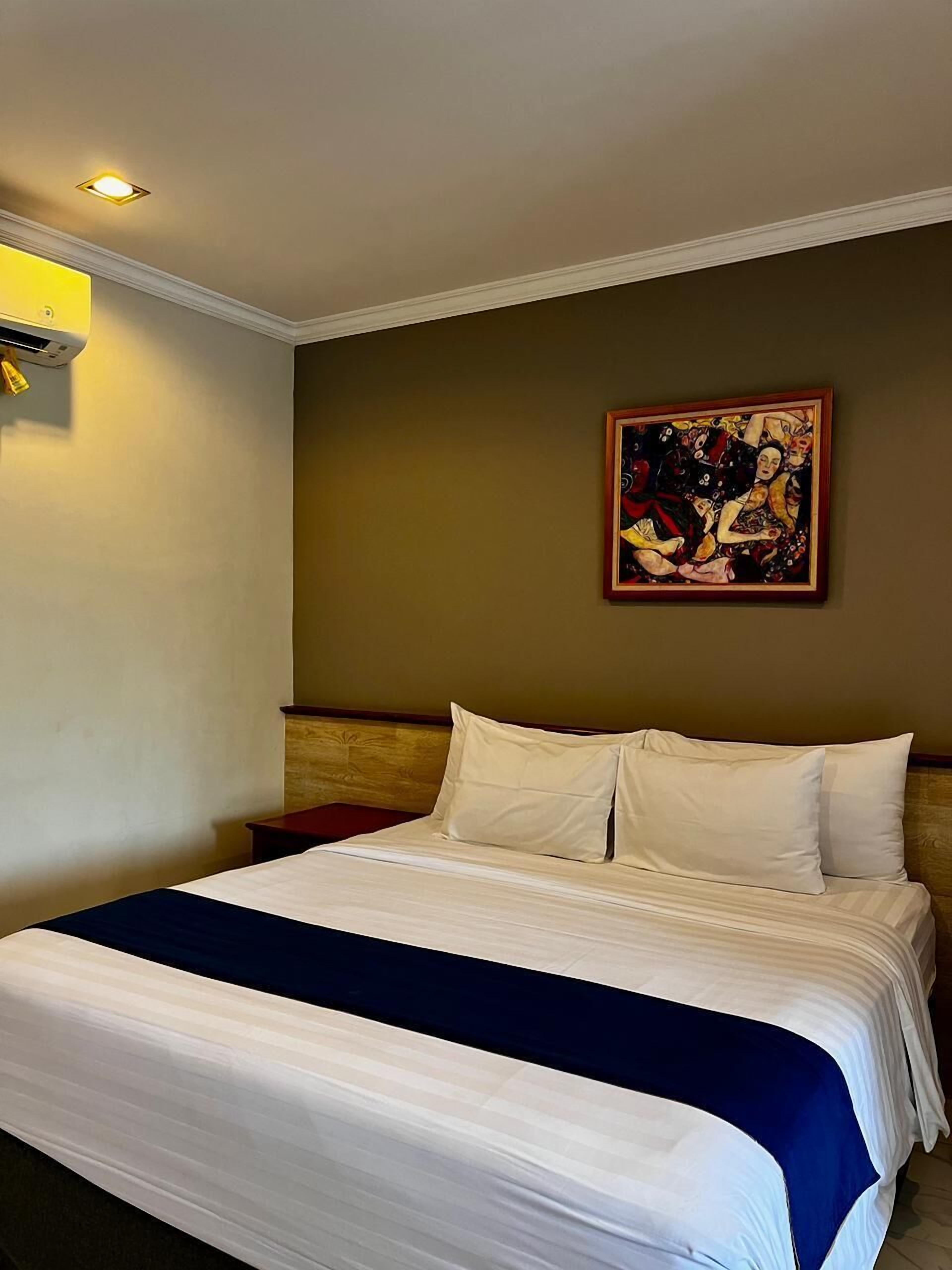 普通客房 | 高級寢具、記憶床墊、筆電工作空間、遮光布/窗簾