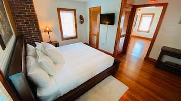 1 slaapkamer, een strijkplank/strijkijzer, gratis wifi, beddengoed