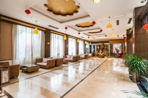 المنشأة من الداخل