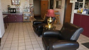 Interior - Home Place Inn (Nicholasville)