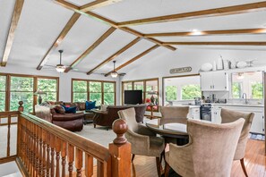 Smart TV, video games