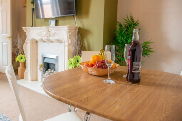 Dining - South Shields Metro is less than 10 min walk away (South Shields)