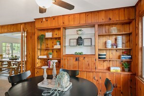 Dining - Lakefront Home: Hot Tub & Private Beach (Spring Lake)