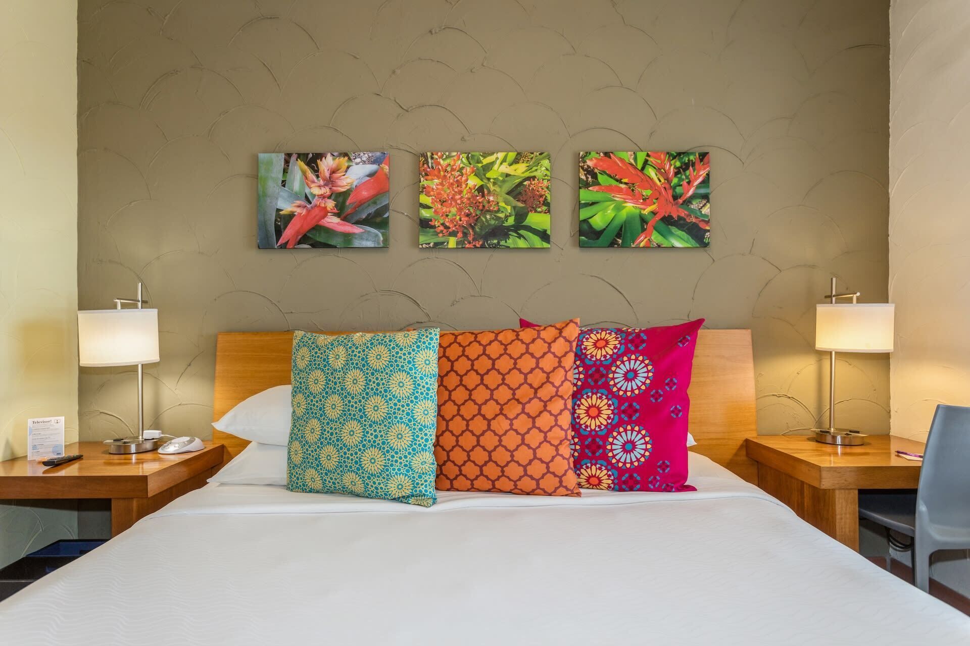 Kasa El Paseo | Stay in Style in South Beach