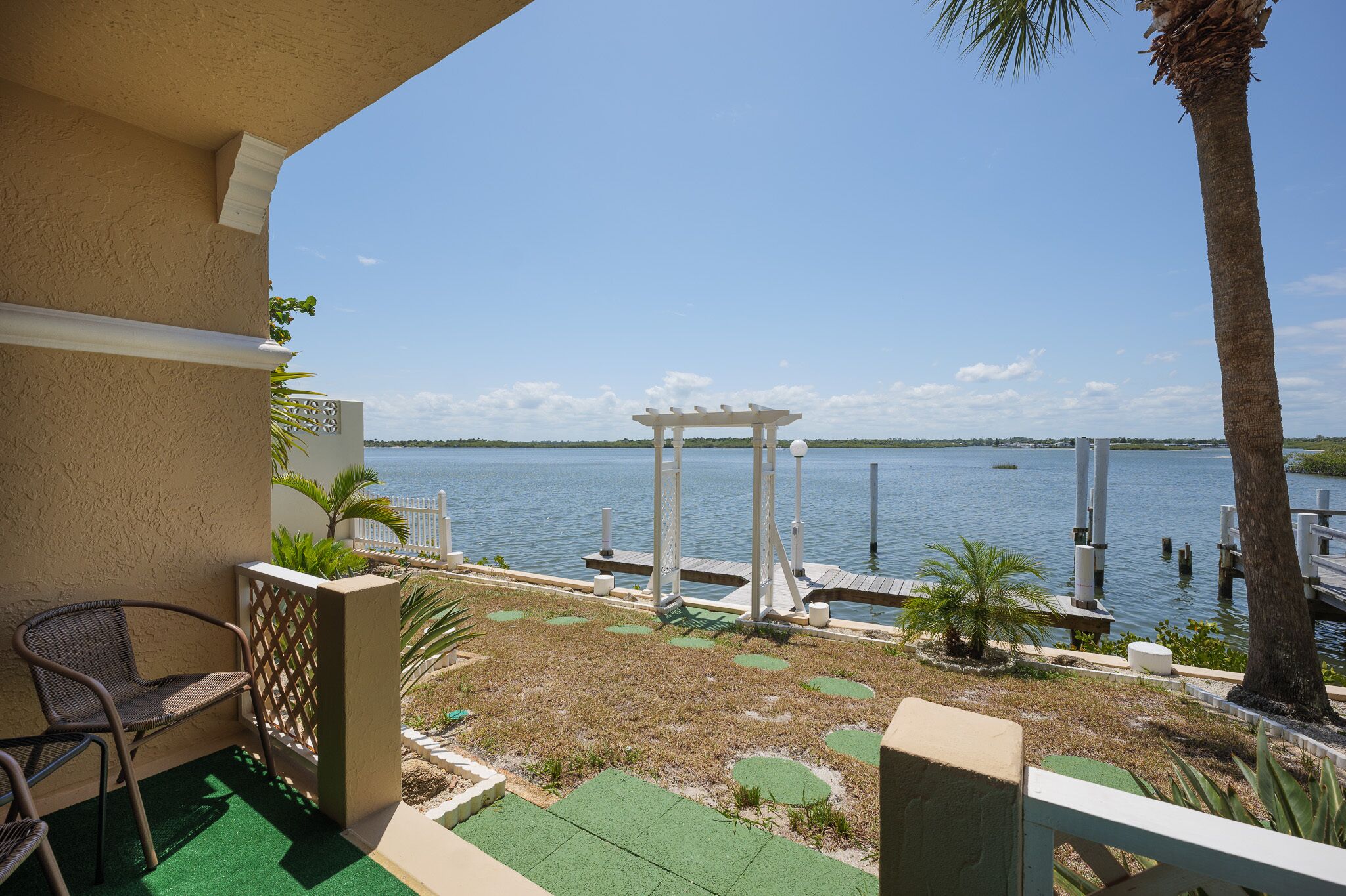 Daytona Beach Luxury Waterfront Retreat 101