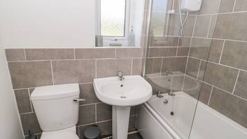 Ferienhaus | Badezimmer | Dusche