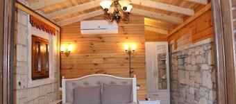 Aral Turkuaz Butik Otel