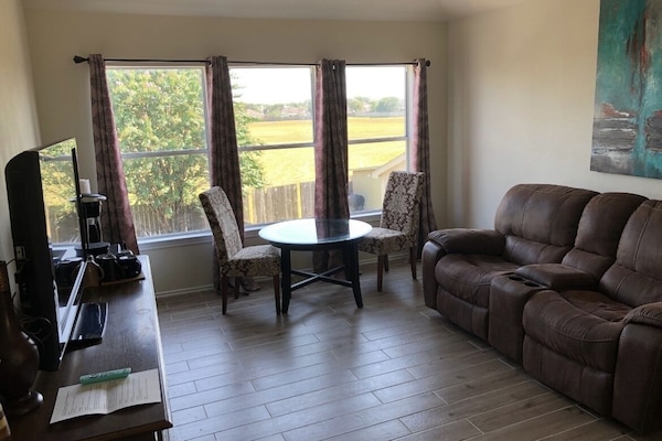 Tv, tv-spel och böcker