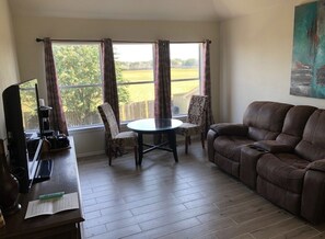 Télévision, jeux vidéo, livres