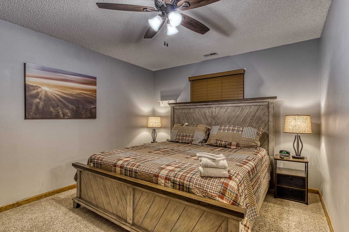 Photo 56 of Smoky SPECiAL Perfect Fun Family cabin Game room Hot tub & view!