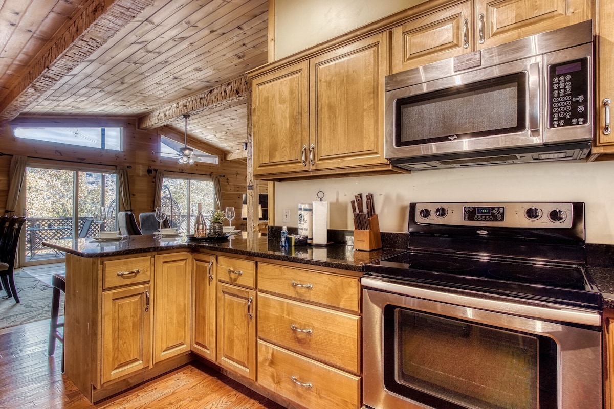 Photo 45 of Smoky SPECiAL Perfect Fun Family cabin Game room Hot tub & view!