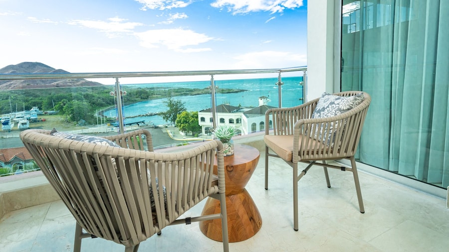 Cofresi Hills Residence