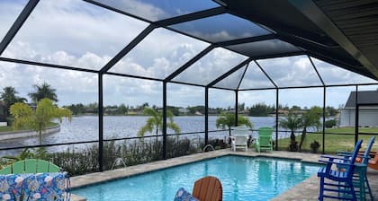 Waterfront Oasis in SW Cape Coral Florida