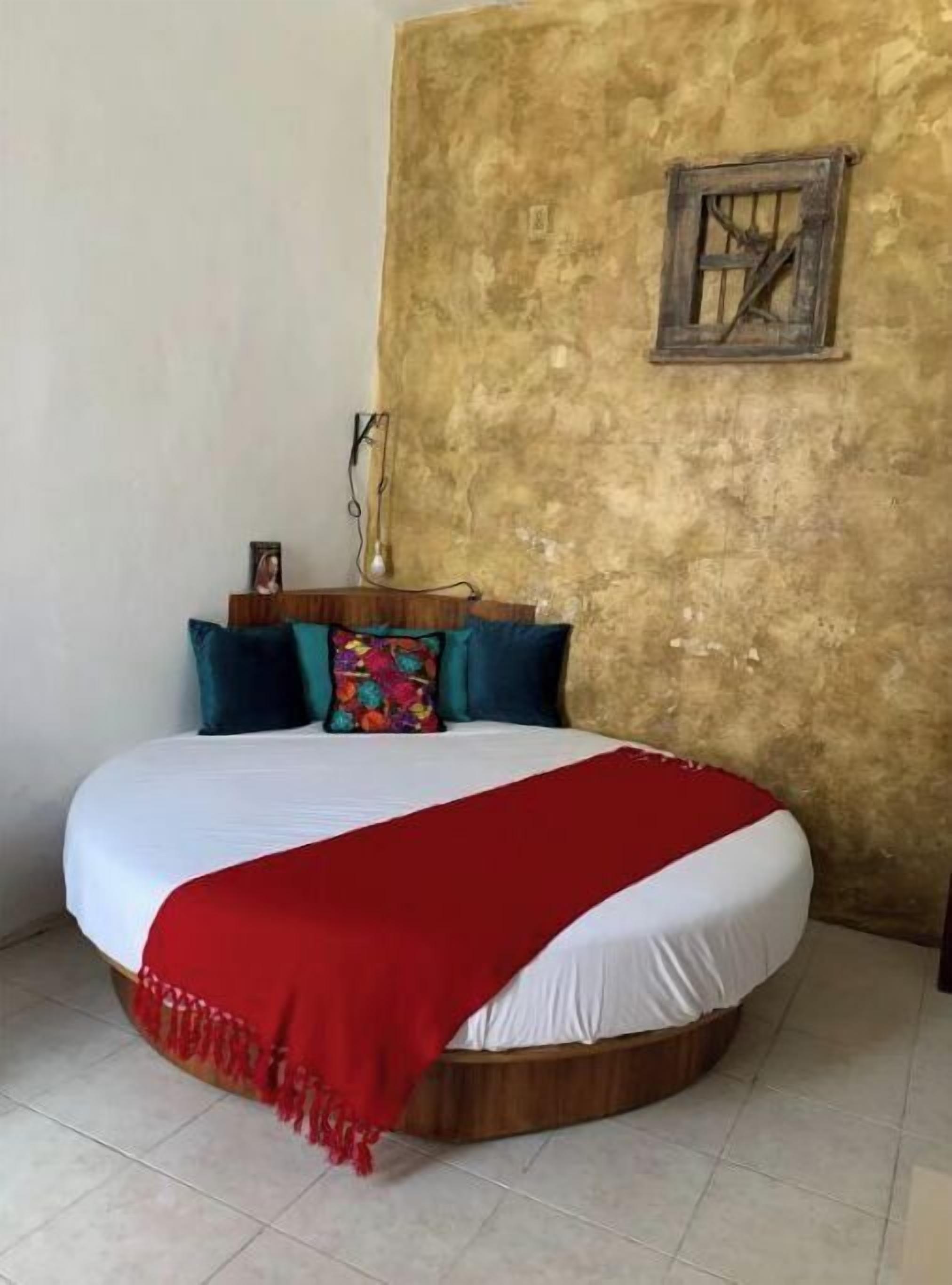 1 室のベッドルーム、WiFi