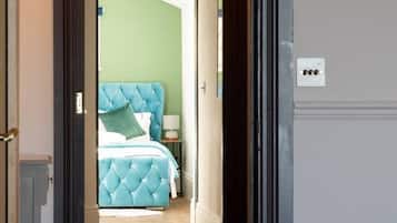 Apartamento, várias camas | 3 quartos, ferros/tábuas de passar roupa, berço de viagem