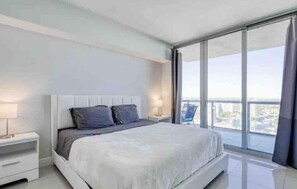 2 bedrooms, iron/ironing board, travel cot, free WiFi