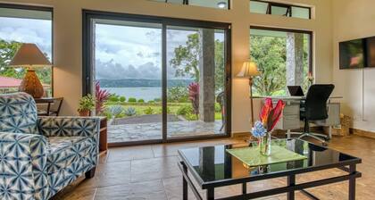 Birder’s Paradise, Dazzling Lake & Volcano Views!