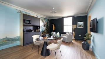 Superior Apartment | 1 bedroom, free WiFi, bed sheets