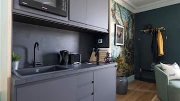 Superior Apartment | 1 bedroom, free WiFi, bed sheets