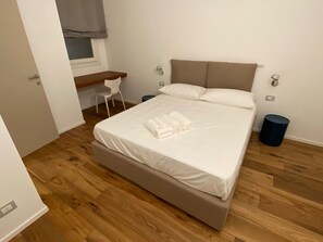 1 habitación, escritorio, cuna de viaje y wifi gratis
