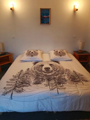 Superior Double Room, Private Bathroom, Mountain View (The Revenant)