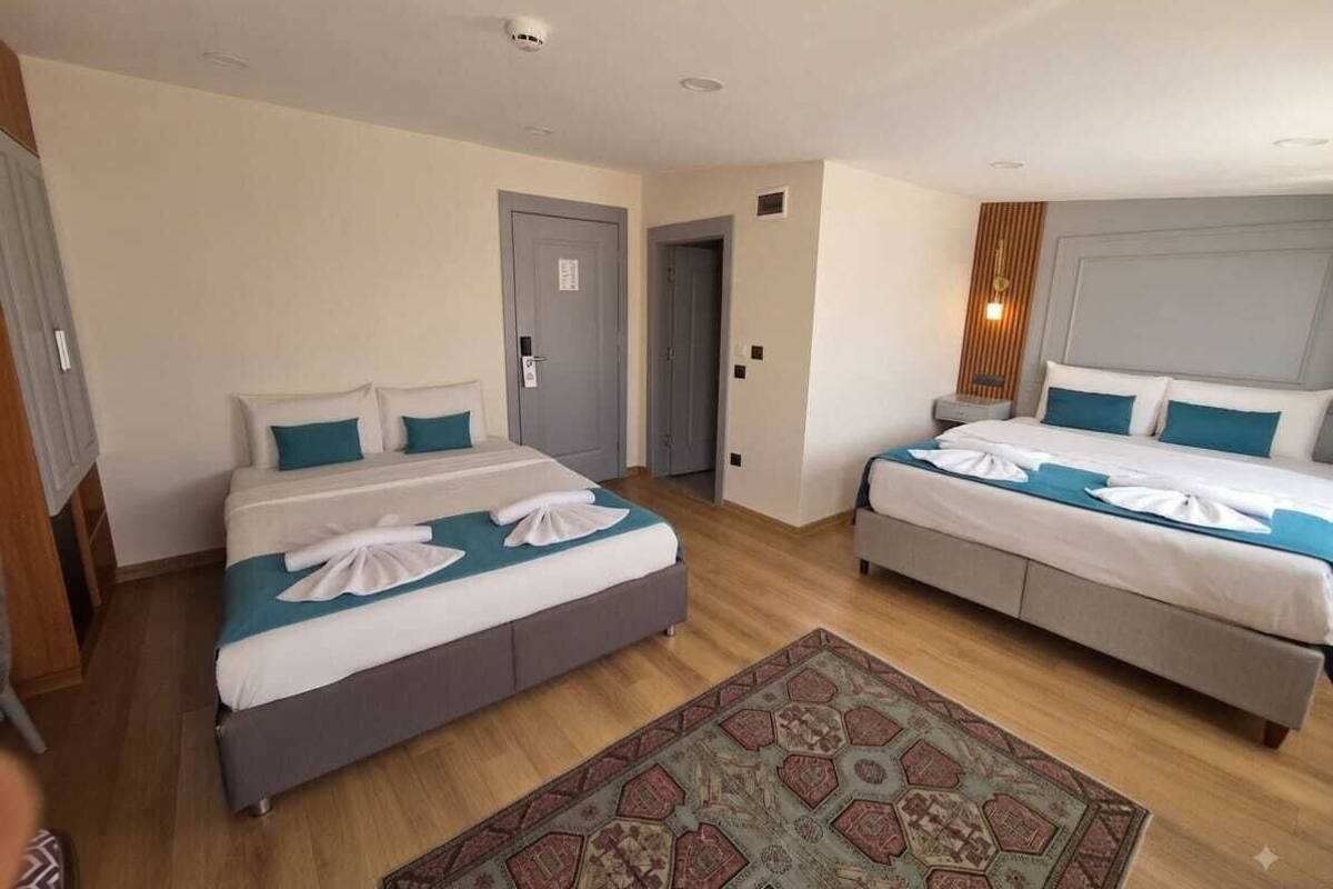 Junior Suite with Balcony