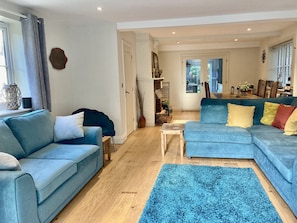 House | Living room | Fireplace