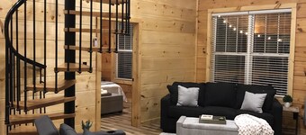 NEW! COZY 6 Guest Cabin in Damascus, VA---CLOSE  to Creeper Trial! PET FRIENDLY!
