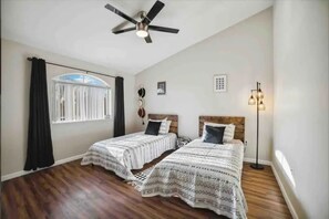 2 chambres, Wi-Fi gratuit, draps fournis