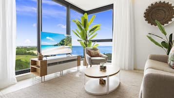 Deluxe appartement, uitzicht op strand, langs het strand | Terras