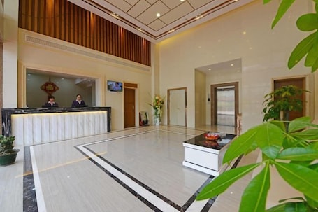 Lobby. Longting Holiday Hostel