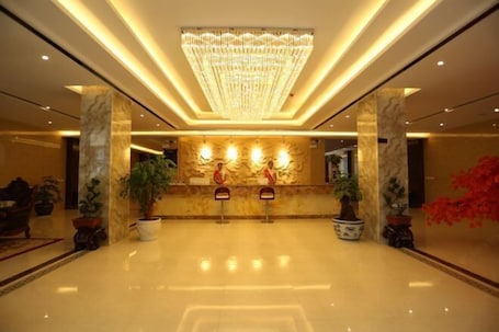 Interior. Silvery Waterfall Hotel