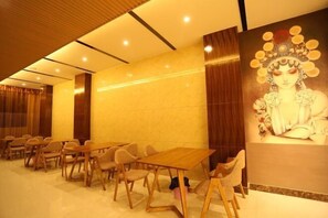 Interior - Silvery Waterfall Hotel (Daguan)