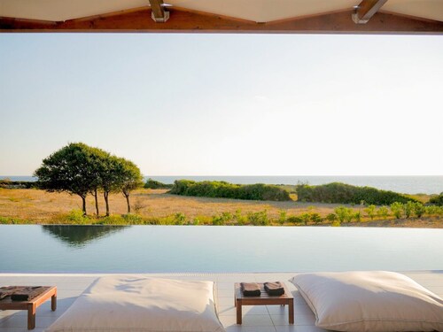 Villa Kalokairi - Quatre Chambres Villa, Couchages 8