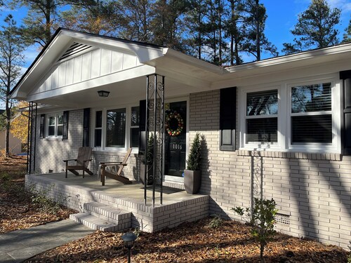 Conveniently Accommodating Minutes to town