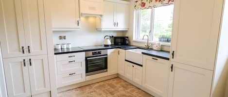 Cottage | Interior