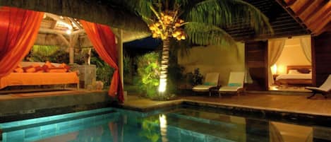 Piscine extérieure