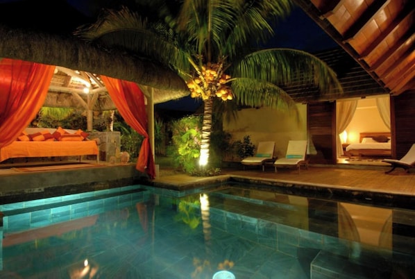 Piscine extérieure
