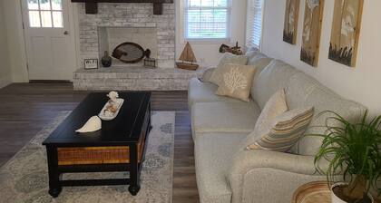 Coastal Escape 7 miles from Tybee Island Savannah & River Street